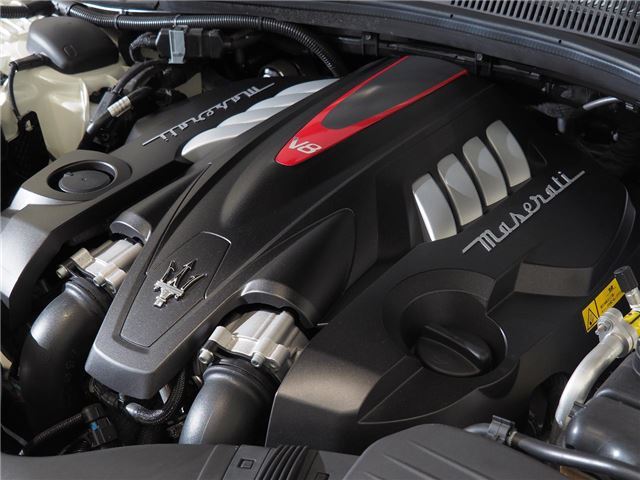2021 Maserati QUATTROPORTE — миниатюра 9