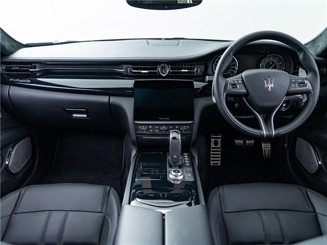 2021 Maserati QUATTROPORTE — миниатюра 3