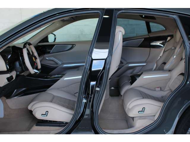 صورة مصغرة 23 لـ 2024 Ferrari PUROSANGUE