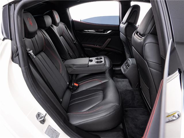 صورة مصغرة 5 لـ 2021 Maserati GHIBLI
