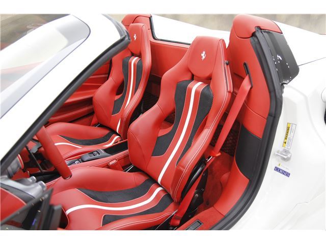 صورة مصغرة 18 لـ 2022 Ferrari F8 SPIDER