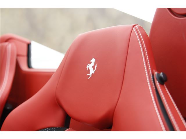 صورة مصغرة 23 لـ 2022 Ferrari F8 SPIDER