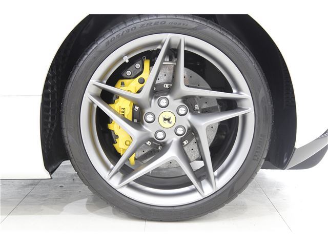 صورة مصغرة 58 لـ 2022 Ferrari F8 SPIDER