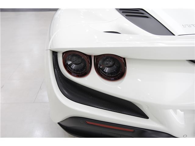 صورة مصغرة 10 لـ 2022 Ferrari F8 SPIDER