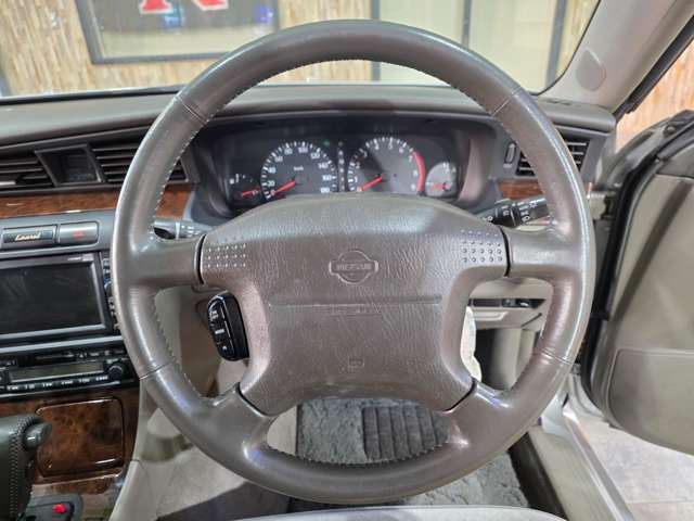 2001 Nissan LAUREL 缩略图 19