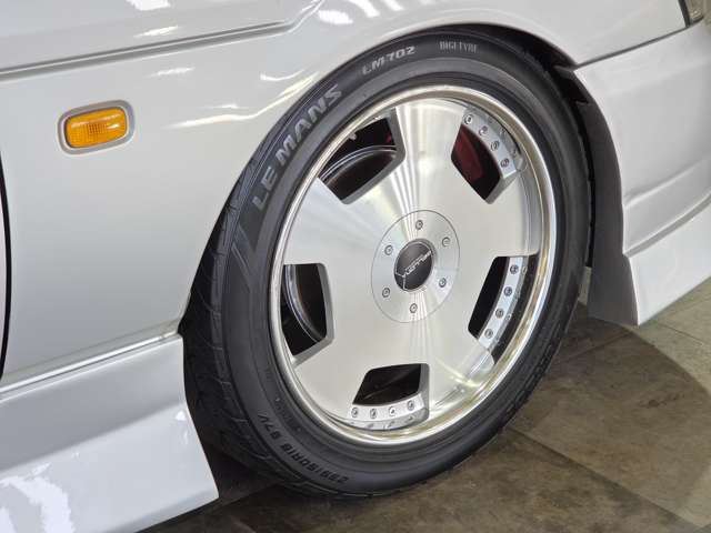 2001 Nissan LAUREL 缩略图 32