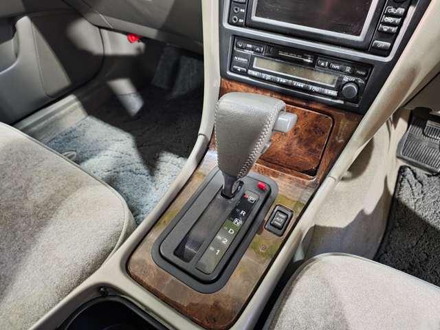 2001 Nissan LAUREL 缩略图 56