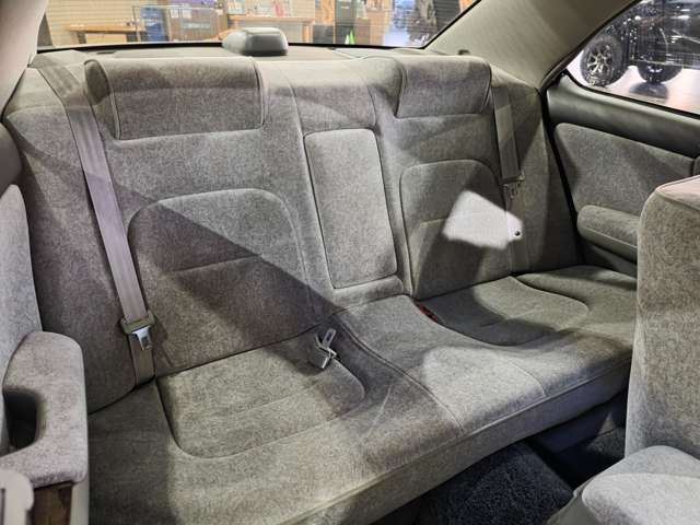 2001 Nissan LAUREL 缩略图 59
