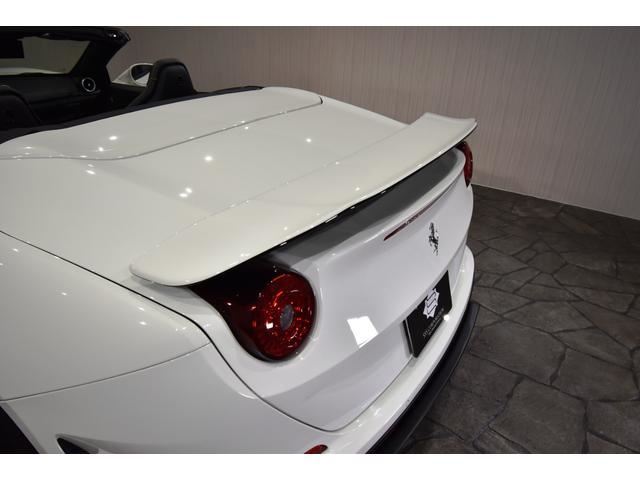 صورة مصغرة 21 لـ 2015 Ferrari CALIFORNIA T