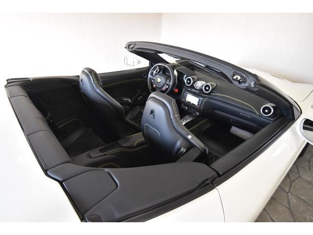 صورة مصغرة 36 لـ 2015 Ferrari CALIFORNIA T