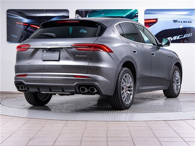 صورة مصغرة 2 لـ 2023 Maserati GRECALE