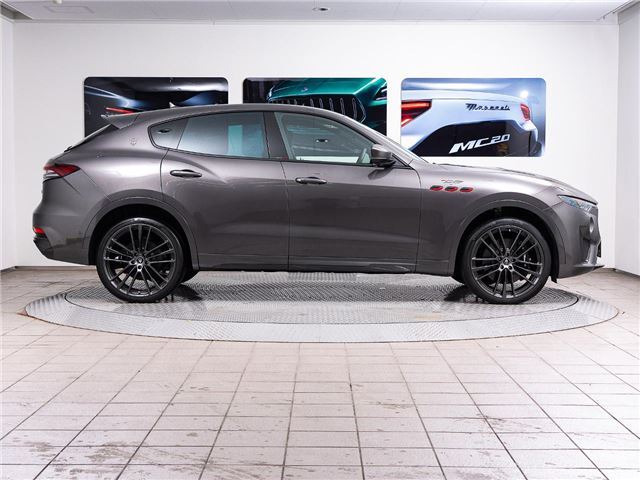2023 Maserati LEVANTE — миниатюра 5