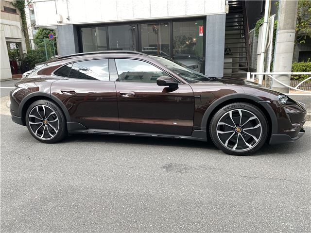 2023 Porsche TAYCAN CROSS TURISMO 缩略图 4