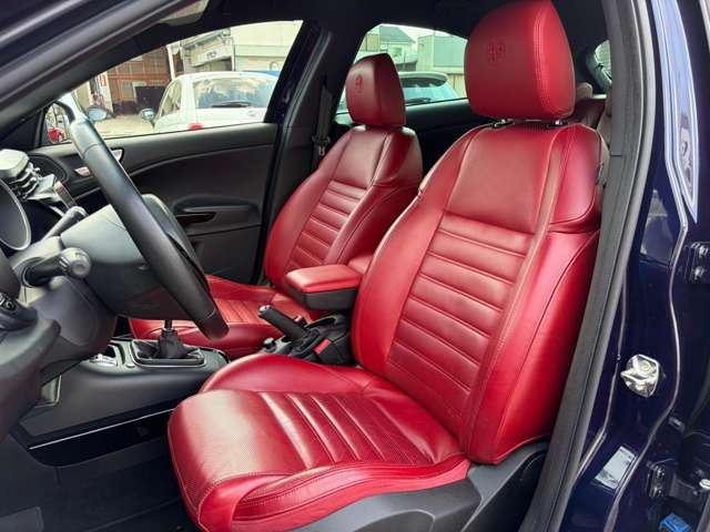 2013 ALFA Romeo GIULIETTA — миниатюра 19
