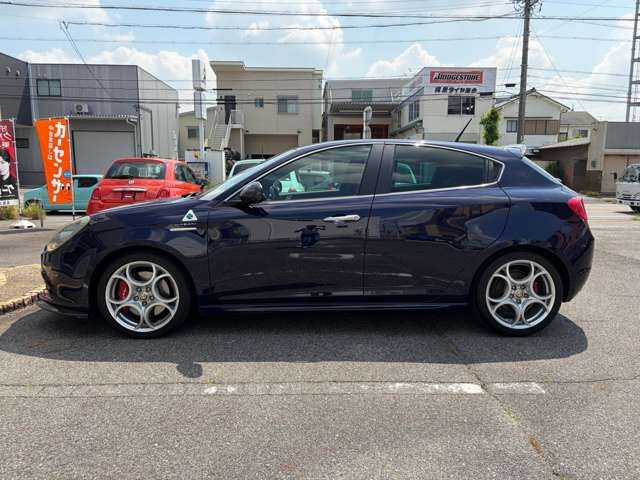 2013 ALFA Romeo GIULIETTA — миниатюра 27