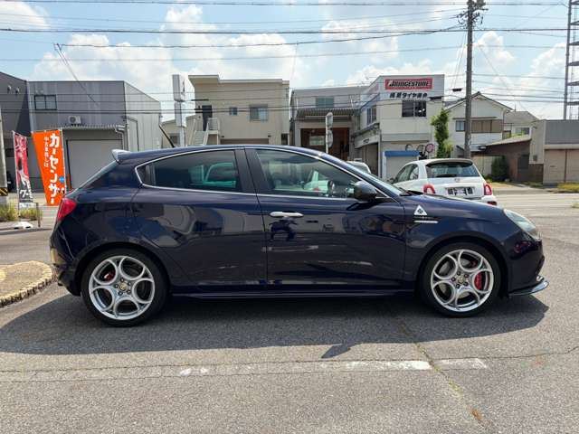 2013 ALFA Romeo GIULIETTA — миниатюра 29