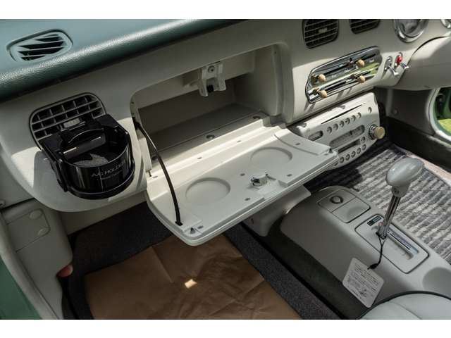 1991 Nissan FIGARO — миниатюра 15