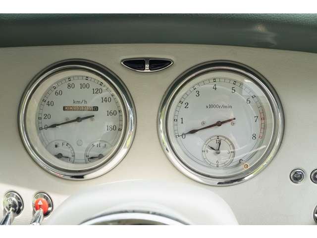 1991 Nissan FIGARO 照片 5