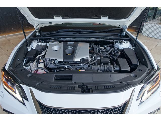 2019 Lexus ES photo 4