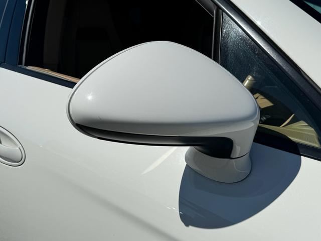 صورة مصغرة 9 لـ 2011 Porsche PANAMERA
