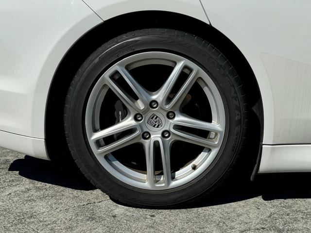 صورة مصغرة 8 لـ 2011 Porsche PANAMERA