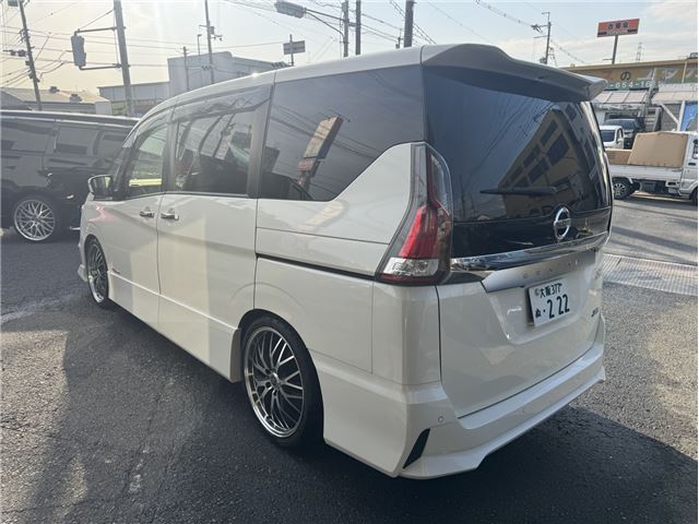 2017 Nissan SERENA — миниатюра 16
