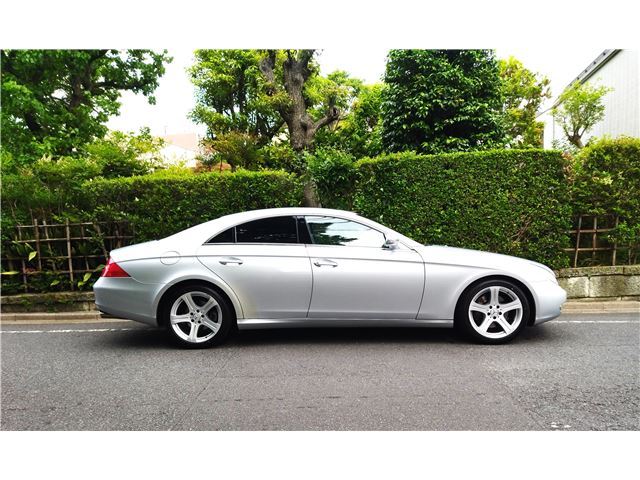 صورة مصغرة 4 لـ 2005 Mercedes-BENZ CLS