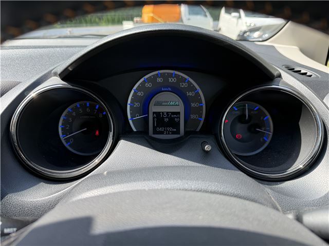 صورة مصغرة 21 لـ 2011 Honda FIT SHUTTLE HYBRID
