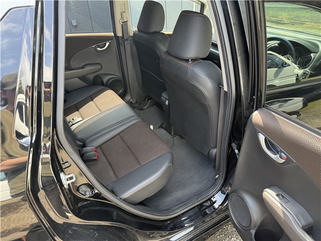 2011 Honda FIT SHUTTLE HYBRID — фото 10