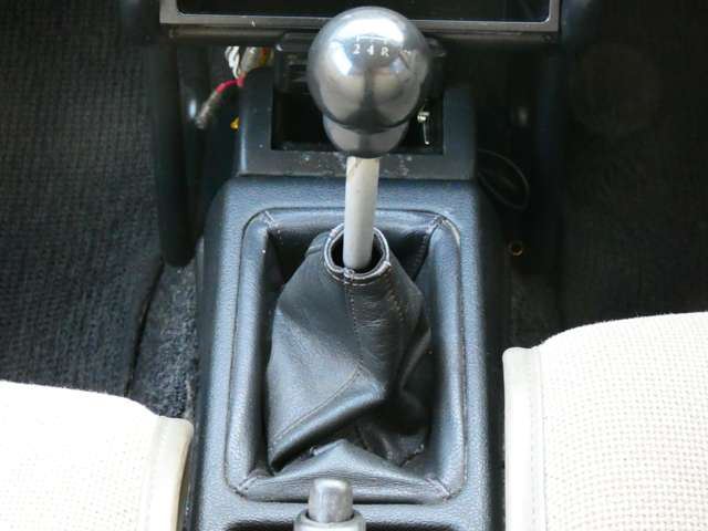 صورة مصغرة 21 لـ 1989 Nissan PAO