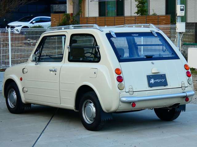 صورة 9 لـ 1989 Nissan PAO
