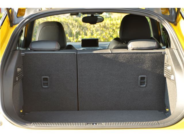 صورة مصغرة 57 لـ 2014 AUDI S1 SPORTBACK