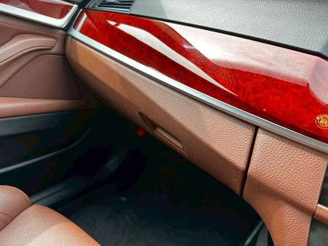 صورة مصغرة 42 لـ 2014 Alpina D5