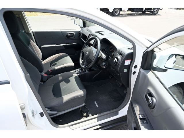 2017 Nissan NV150AD 缩略图 19