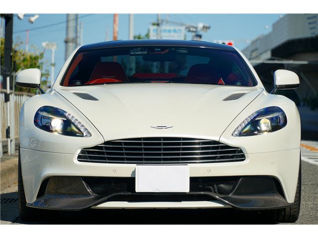 2016 Aston Martin VANQUISH — миниатюра 2