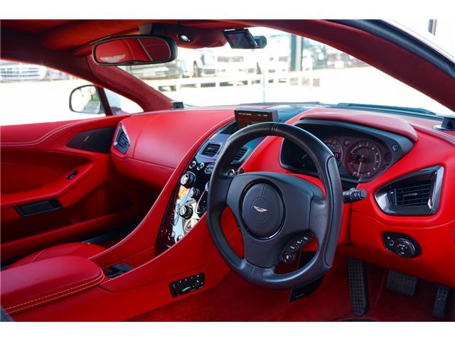 2016 Aston Martin VANQUISH — миниатюра 18