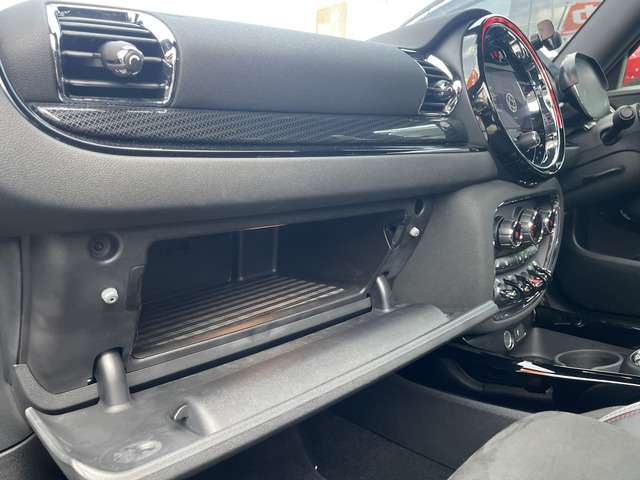 صورة مصغرة 27 لـ 2022 MINI CLUBMAN
