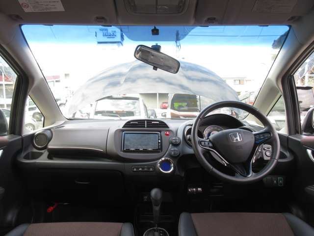 2011 Honda FIT SHUTTLE HYBRID — фото 3