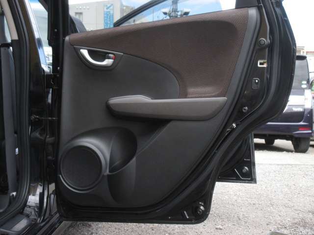 2011 Honda FIT SHUTTLE HYBRID 缩略图 12
