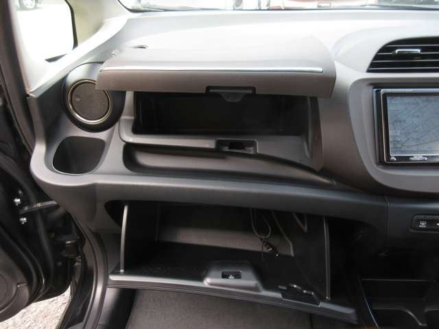 2011 Honda FIT SHUTTLE HYBRID 缩略图 22