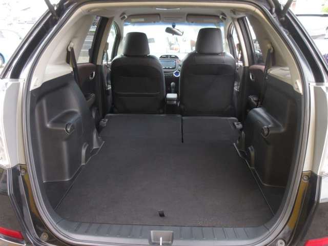 2011 Honda FIT SHUTTLE HYBRID — фото 10