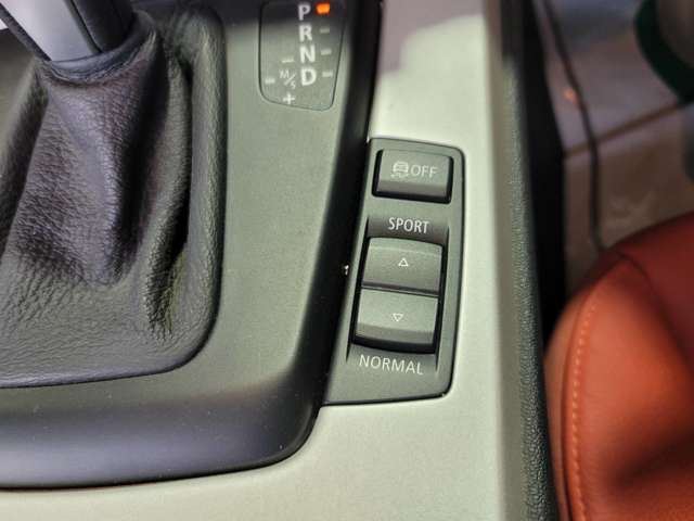 2010 BMW Z4 缩略图 12