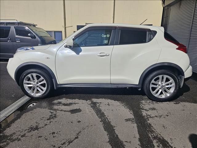 صورة 8 لـ 2011 Nissan JUKE