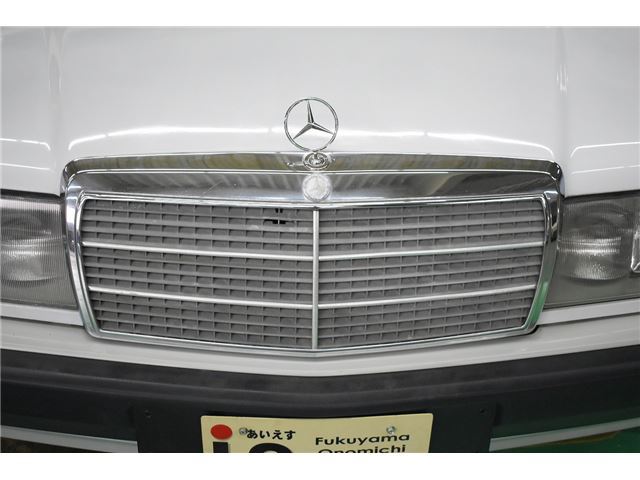 1992 Mercedes-BENZ 190 — миниатюра 11