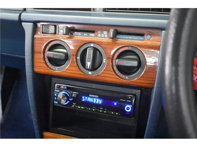 1992 Mercedes-BENZ 190 — миниатюра 35