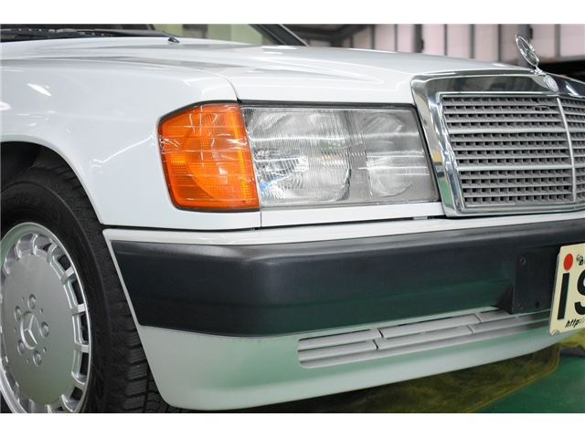 1992 Mercedes-BENZ 190 — миниатюра 46