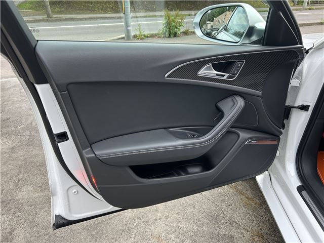 2014 AUDI RS6 AVANT 缩略图 39