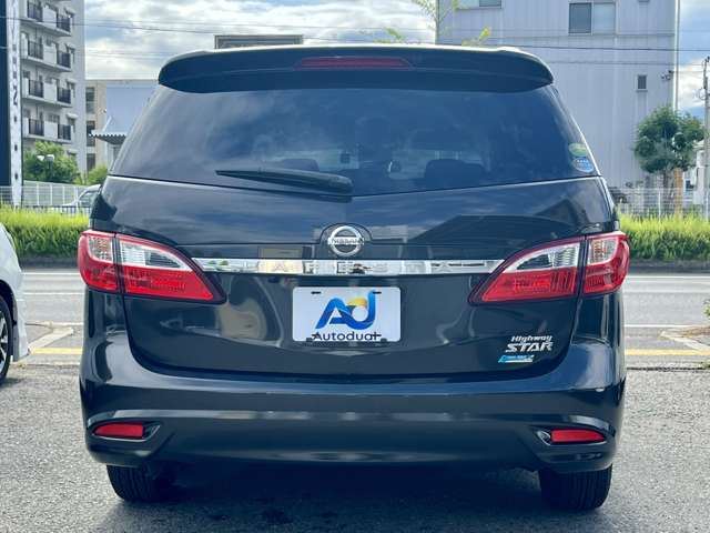 2016 Nissan LAFESTA 照片 4