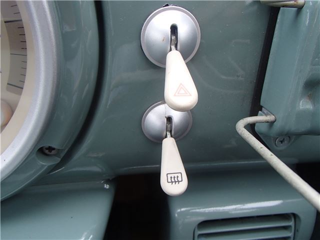 صورة مصغرة 30 لـ 1990 Nissan PAO