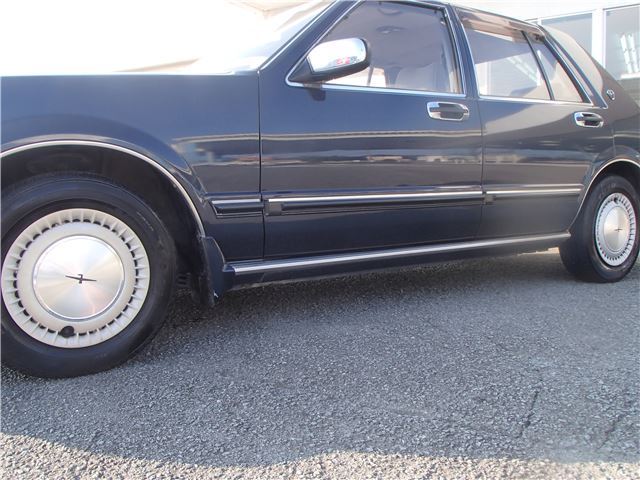 صورة مصغرة 11 لـ 1994 Nissan GLORIA